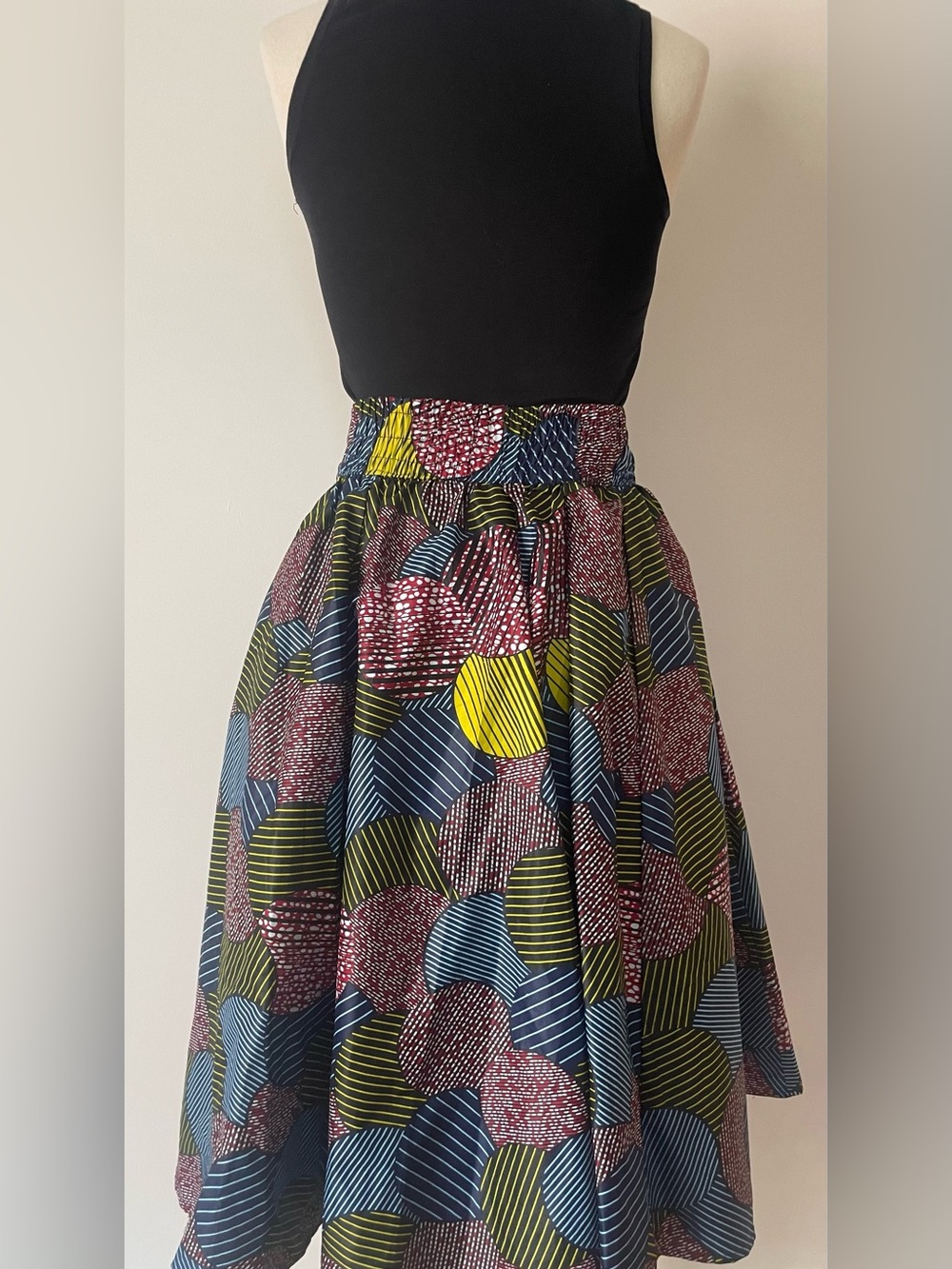 Pleated A-Line Midi Skirt in Navy, Olive & Pink Geometric Print - Picture 5 of 8